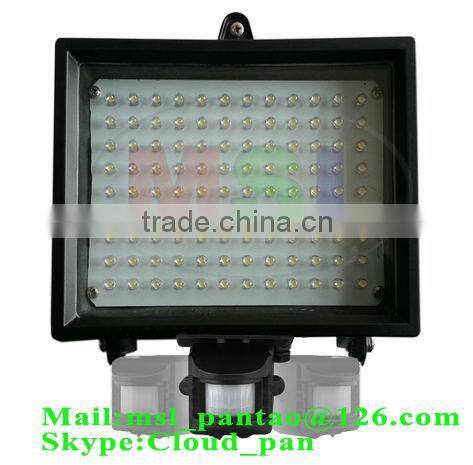 Large Detection Range Super Bright Solar Motion Sensor LED Light