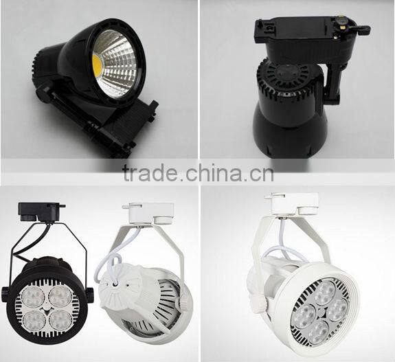 Clothing store led cob track light 30W spotlighting black housing 3 wires 110V Guangzhou factory CE and SAA