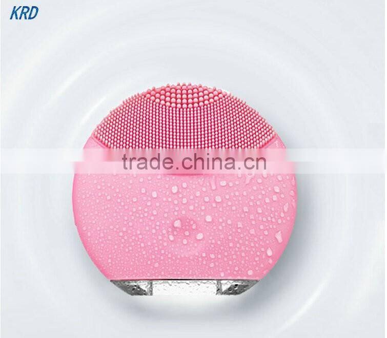 Silicone waterproof facial brush , silicone vibration facial massager