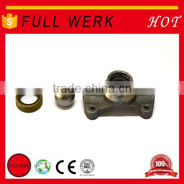 Best price CV Centre Yoke, universal joint coupling,drive shaft for tractor 4wd