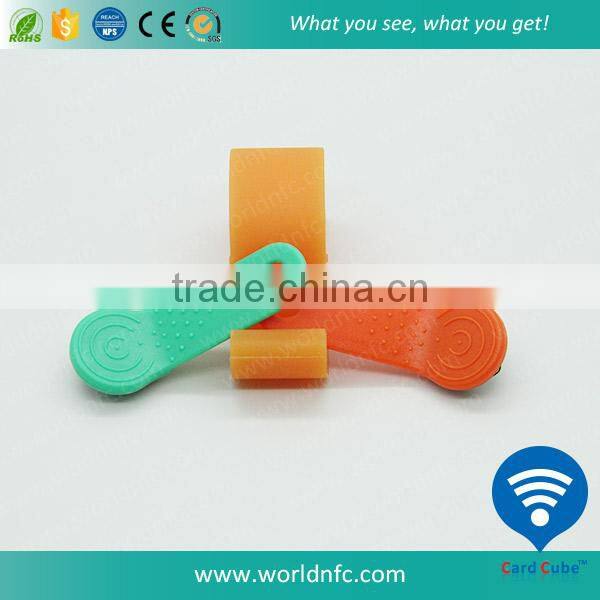 Production Model C-RW1990A Magnetic iButton Key