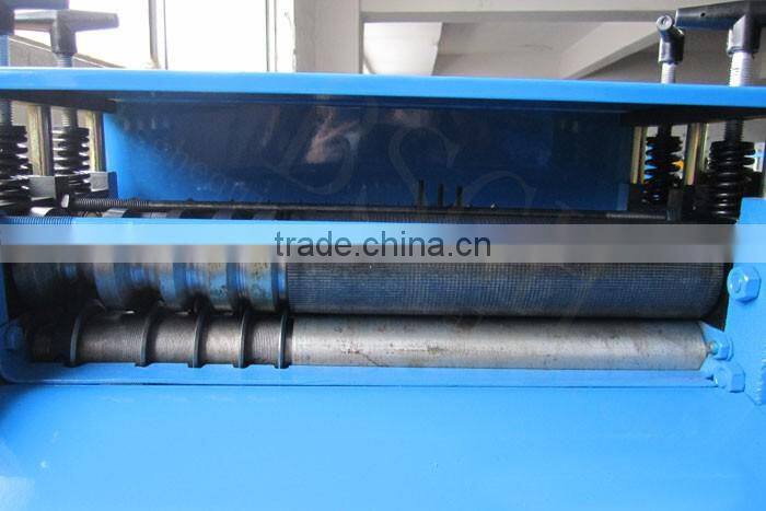 Multi-Function Cable Wire Stripping Machine/scrap copper recycling machine