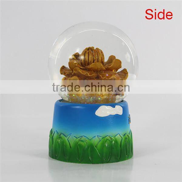 2014 Resin snow globe tourist souvenir