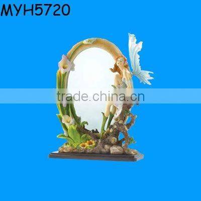 Cross crafts resin hand held mirror