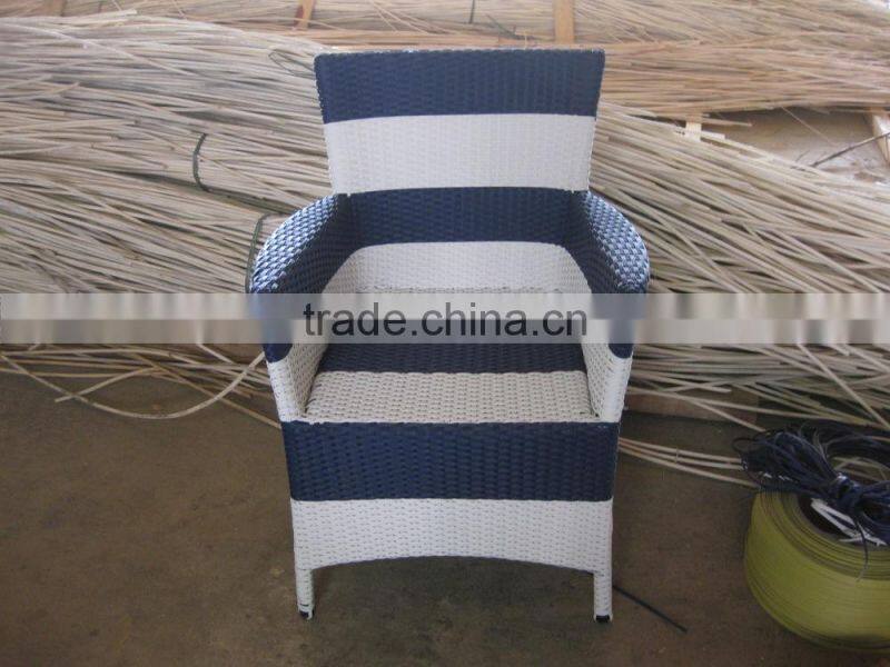 Hanging rattan chair