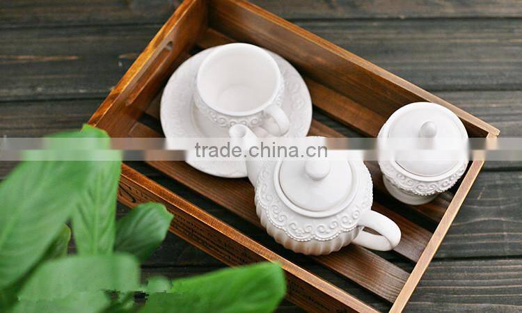 china wooden hollow out serving trays for food,flower