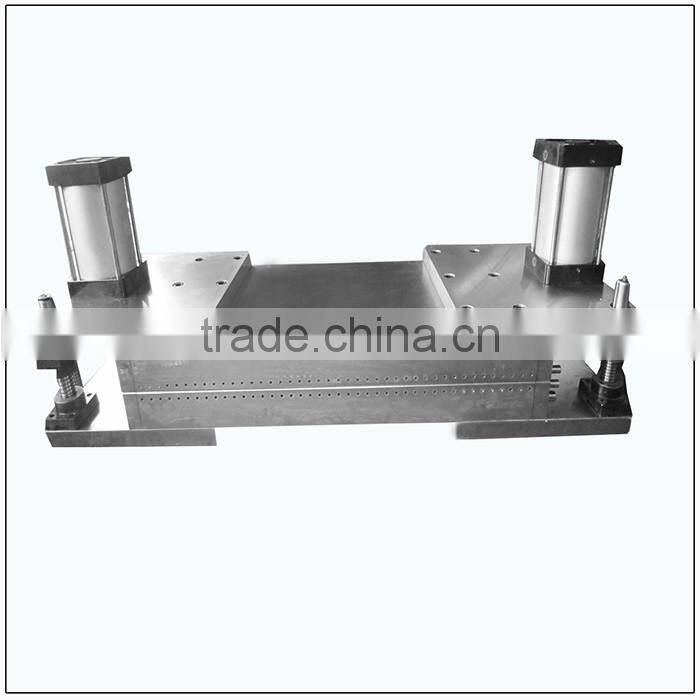 The lowest price PP hollow grid board plastic extrusion mould