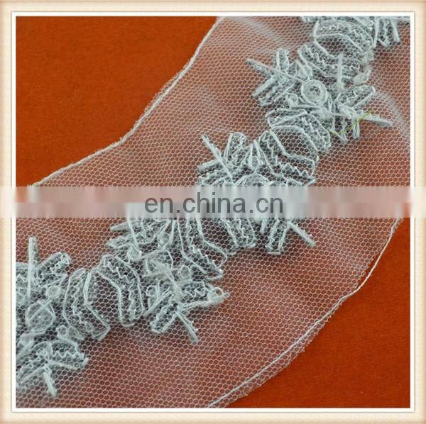 fashion beaded necktrim in flower design with metal/rhinestone custom for garment