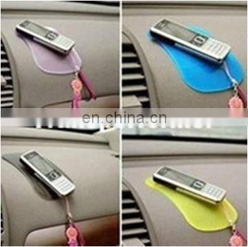 Promotional gift cheap anti slip rubber mobile phone pad for car