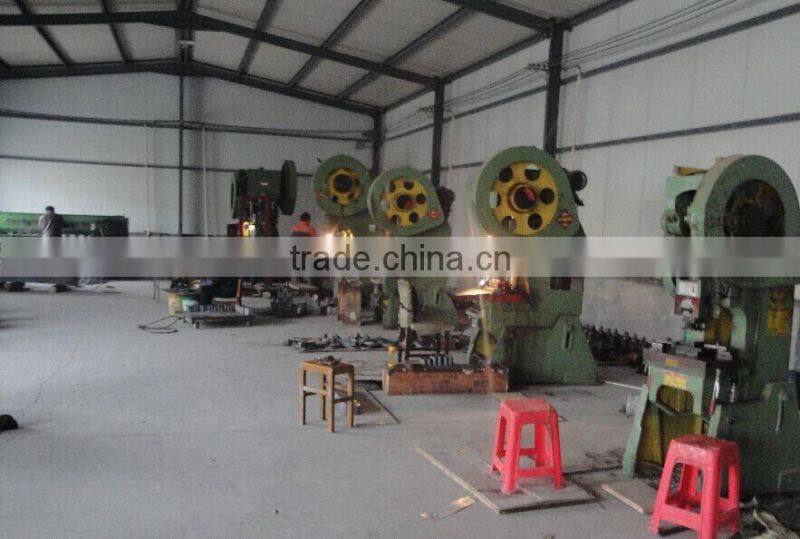 China Factory Manufacturer Carbon Steel Folding Cross Rim Wrench For Cars