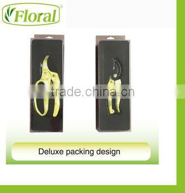 fruit pruner