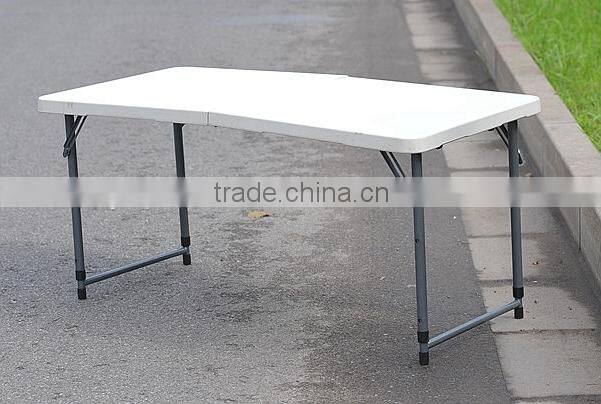 Easy Handling Folding Picnic Table