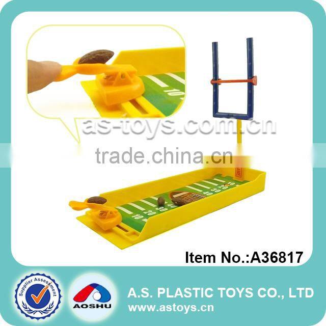 Plastic maze basketball shooting game