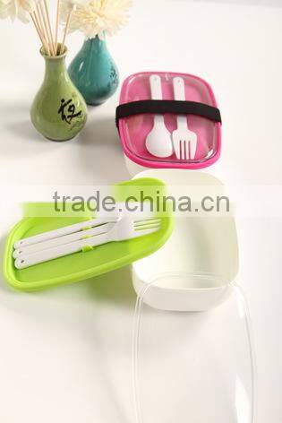 BPA free plastic lunch box with silicone inner lid for Children