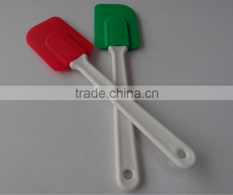 Durable Soft Silicone Pastry Spatulas Soft - Won't Chip Crack Dent or Rust Heat Resistant Kitchen Utensils