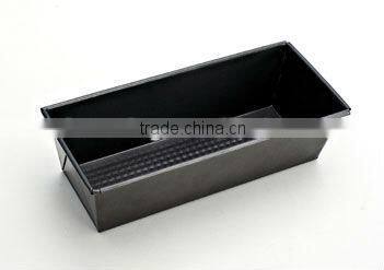 carbon steel bakeware in basket