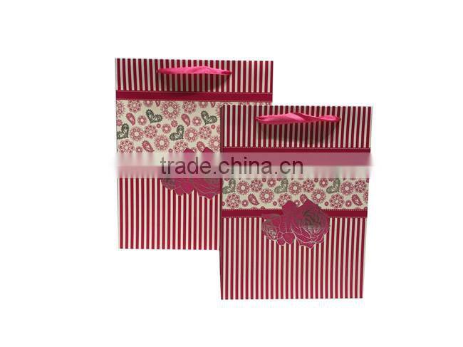 2015 The Beautiful Design Paper Gift Bag With Handle Package Bags