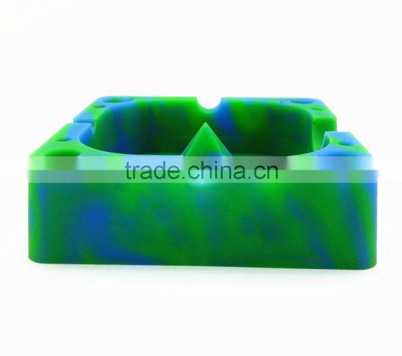 Unbreakable flexible heat resistant Sqaure multi-functional smokeless silicone custom made portable ashtray
