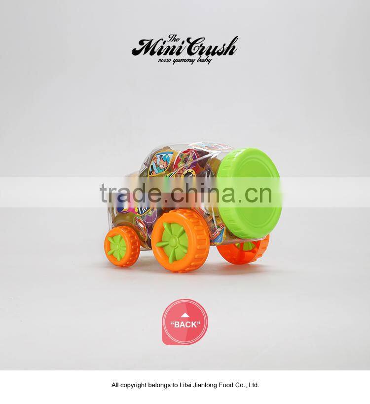 Puding & Jelly assorted fruit jelly in racing car