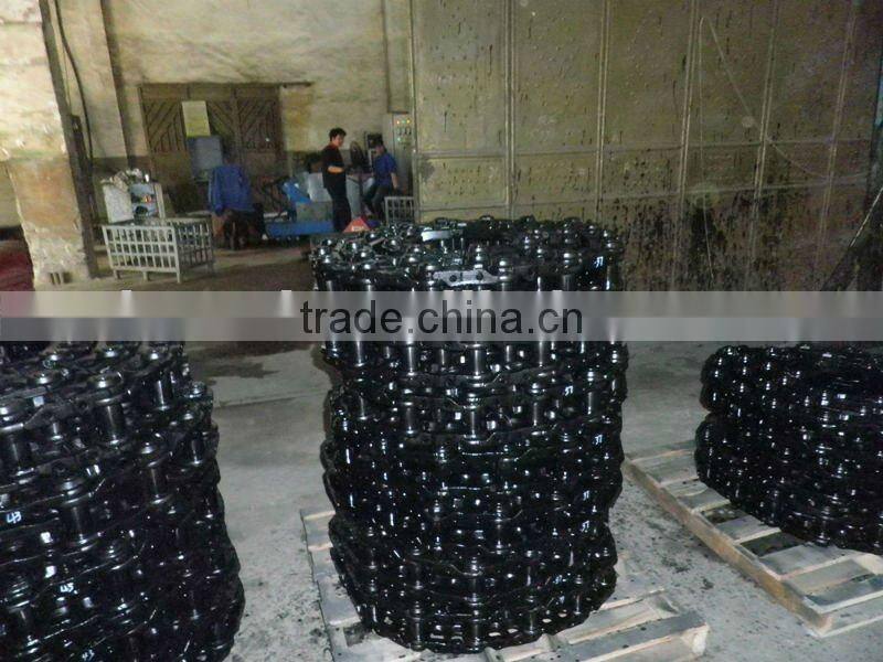 PC track link assembly track link pin press