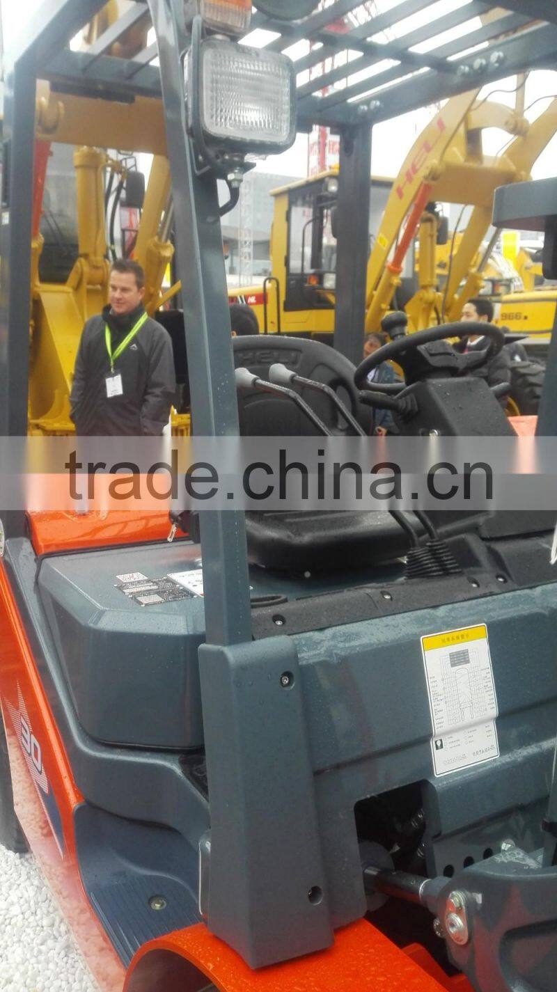 Forklift 3TON DIESEL for sale MADE in china JAPAN techs