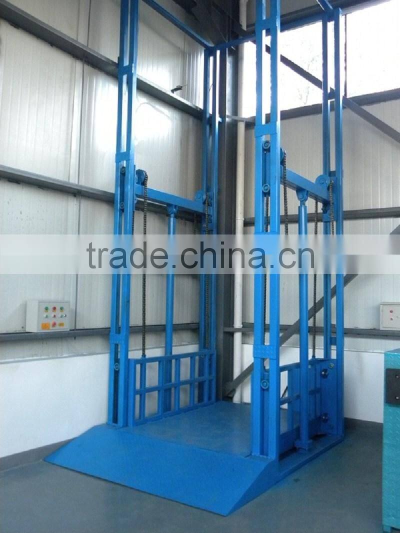 Electric Hydraulic Guide Rail Chain Lift For Outdoor Working