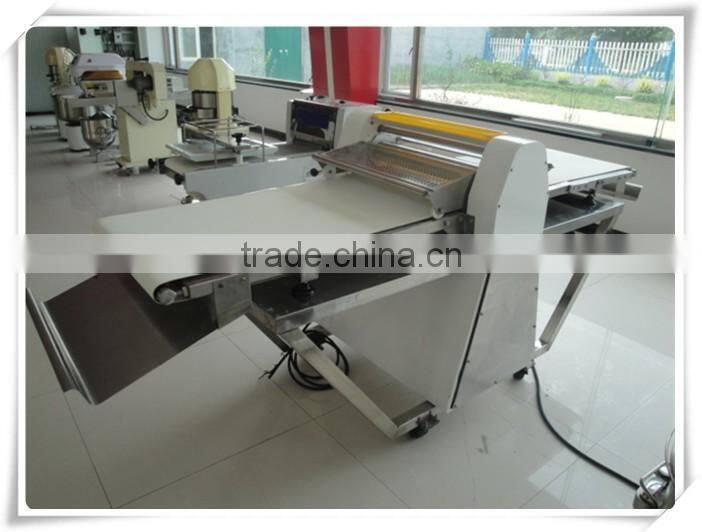 croissant full complete production line (dough mixer,dough sheeter,croissant moulder,dough fermenter,bakery oven)