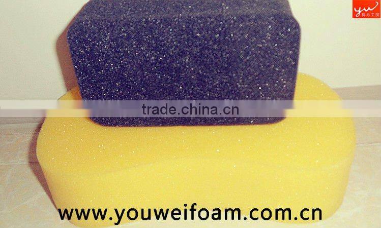 Spray polyurethane foam for cleaning