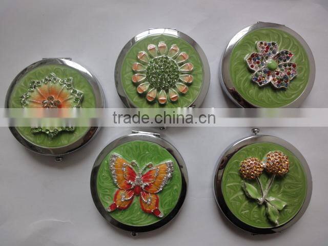 decorative compact mirror with beaded heart decor