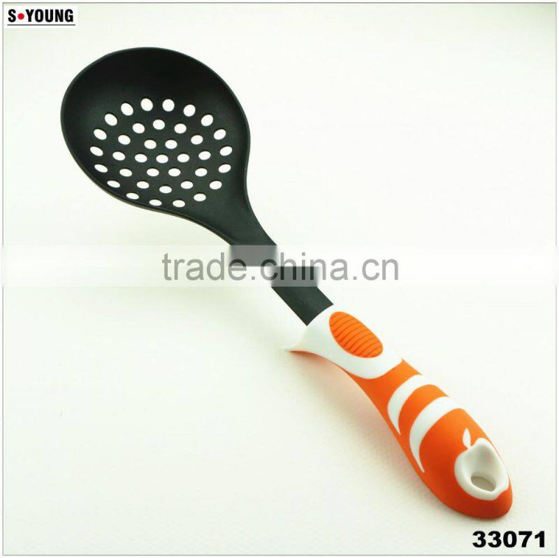 33074 8-Piece colorful nylon material kitchen utensil set