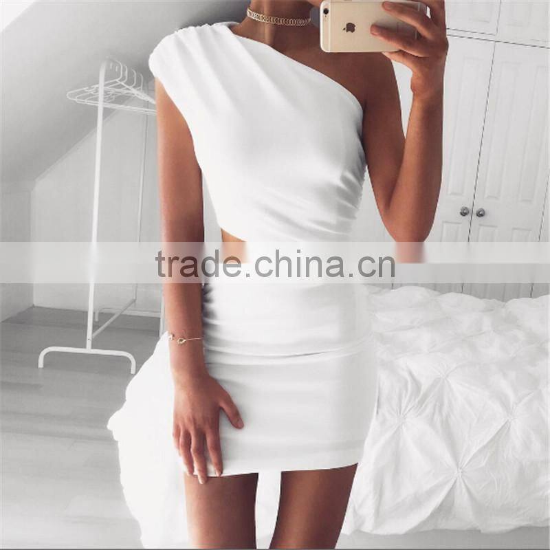 Runwaylover 064 2017 Women Fashion One Shoulder Crop Top And Mini Skirts