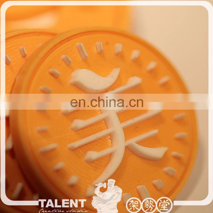 custom rubber 3d model logo silicon label badge