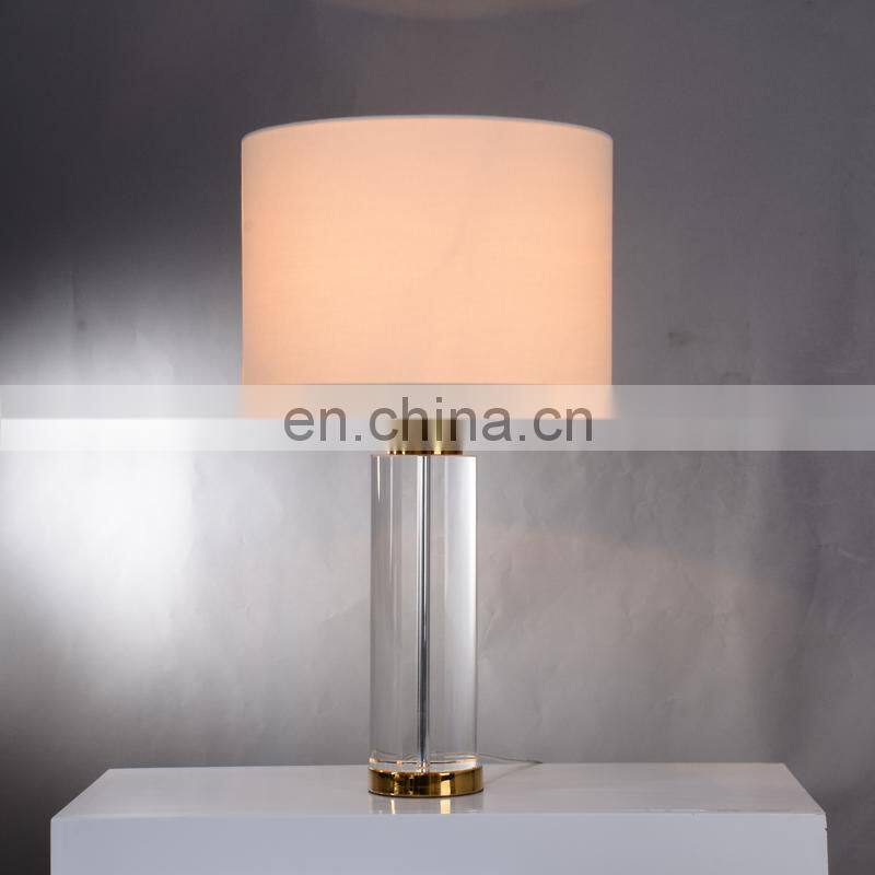 Newest High End Design Gold Metal Crystal Column Table Lamp For Restaurant Villa Home Bedroom