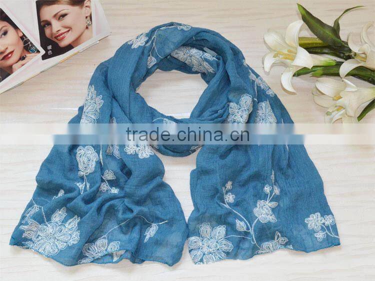 New Arrival Fashion Korean Ladies Flower Embroidery Cotton Scarf
