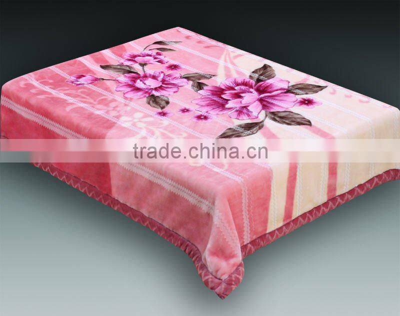 100% polyester printed &carved raschel blanket with interweaving