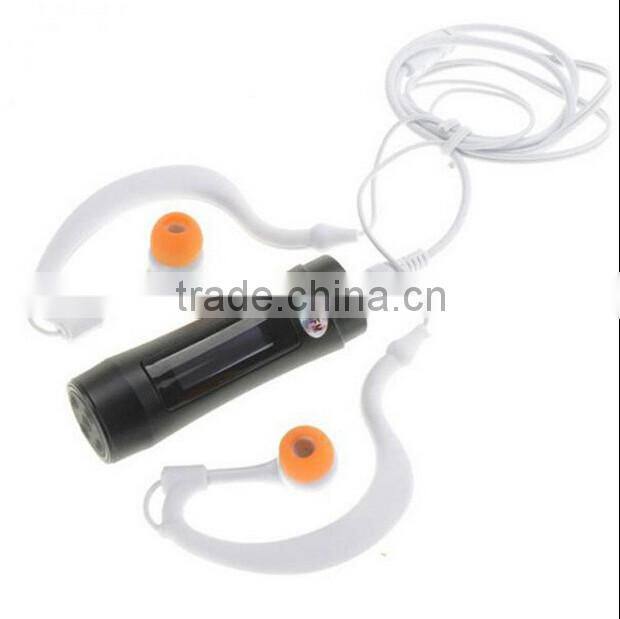 Swimming Diving Waterproof MP3 Player FM Raido Waterproof Level IPX8 Underwater Sports MP3 + Earphone + Armband