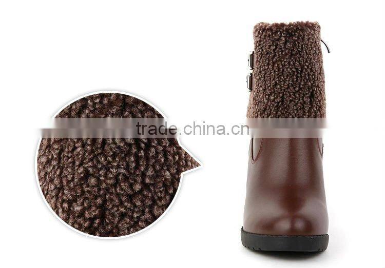 Rubber sole genuine leather boot