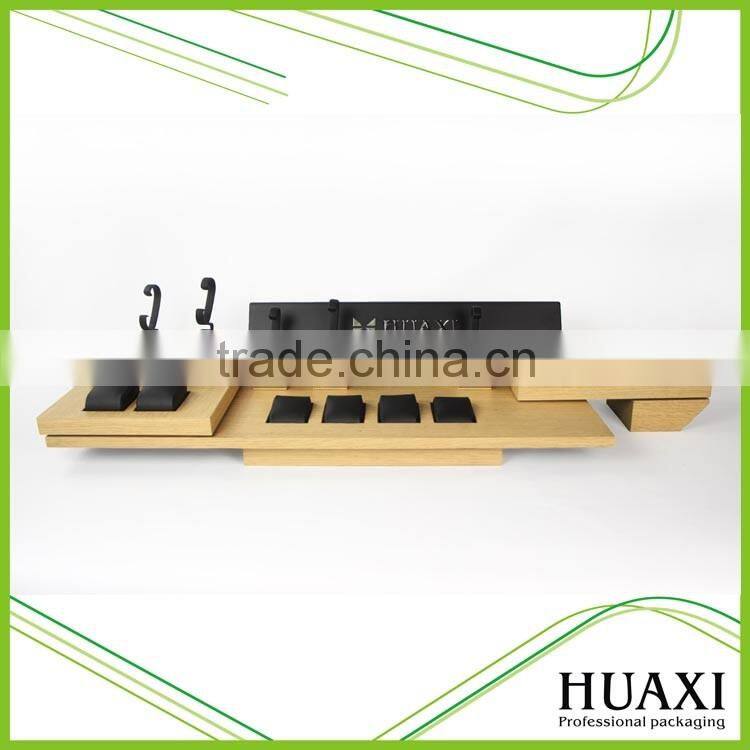 Black High Glossy Small Single Wooden Watch Holder Stand