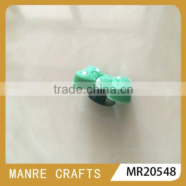 Shoe buckle factory supply soft pvc embossed/ debossed custom plastic shoe buckle