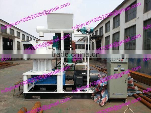 Modulator assort chipper with diesel engine driven capacity is 6-8T per hours