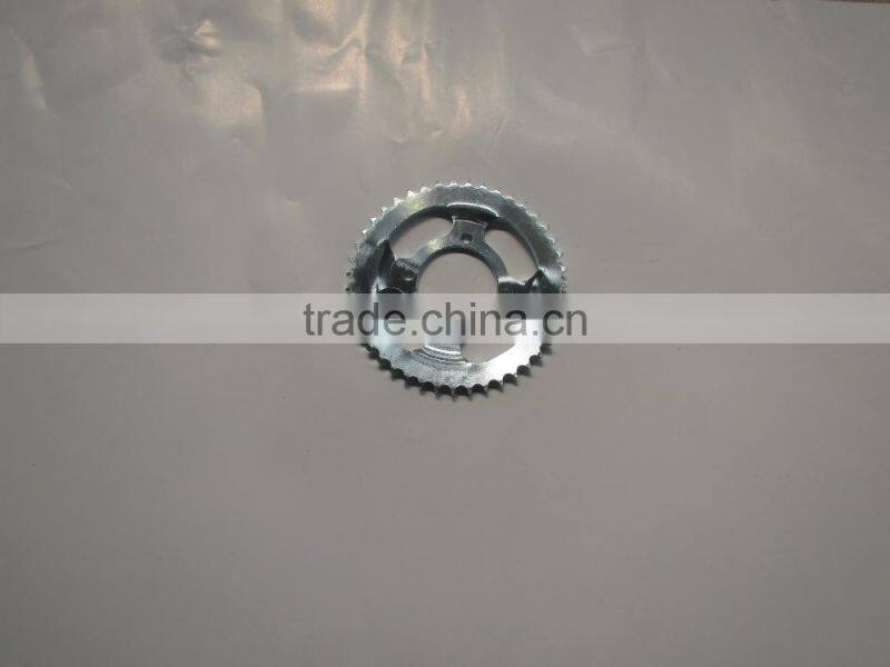 Genuine quality lower price chinese motorcycle spare parts chain Sprocket wheel