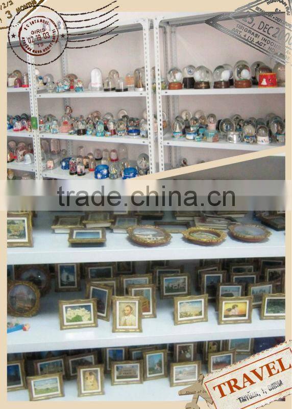 Decorate gift polyresin water snow globes
