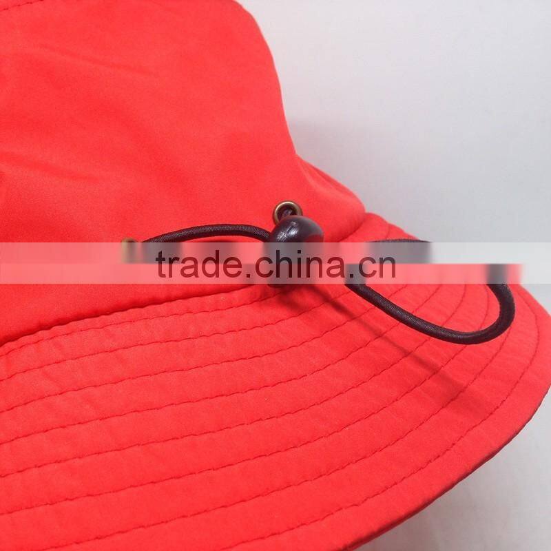 Waterproof Bucket Hat With Spring Loaded Drum Cord Toggle Lock And Fisherman