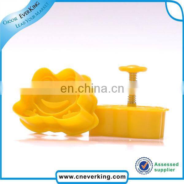 2016 new best sale top special frog flower shape quality cookie cutter