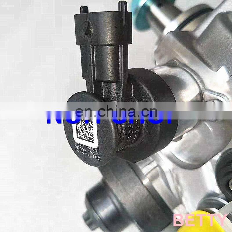 Genuine  and new fuel pump 0445020517 FOTON ISF 3.8 5303387