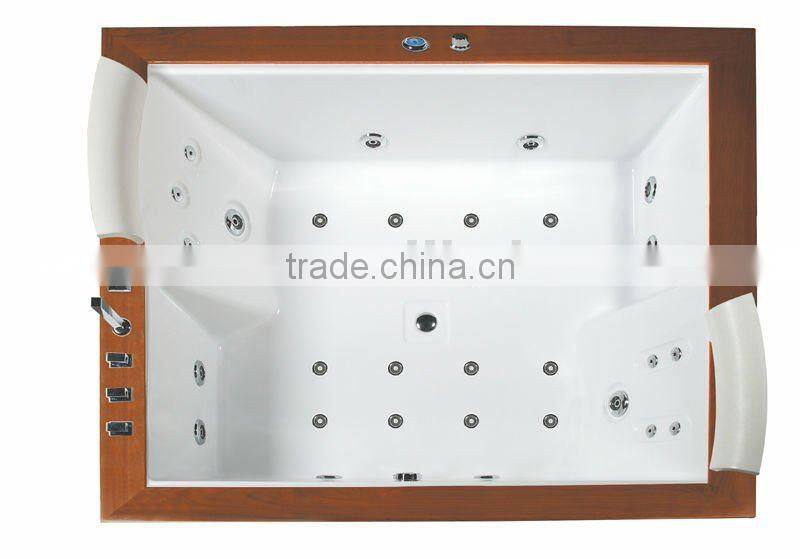 Free standing wood Apron bathtub