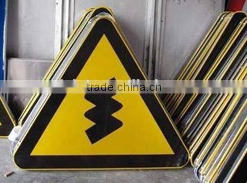 High Visibility Road Safety Traffic Signs