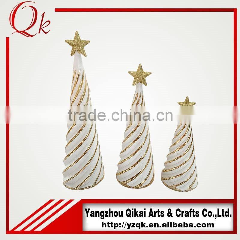 economical Christmas tree with Led light and star on the top