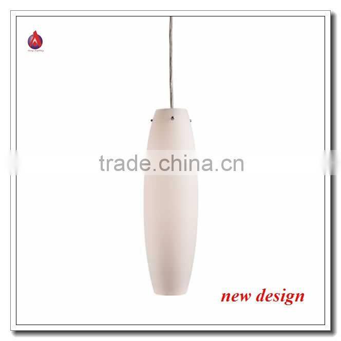 glass bulb pendant lamp in white painted color
