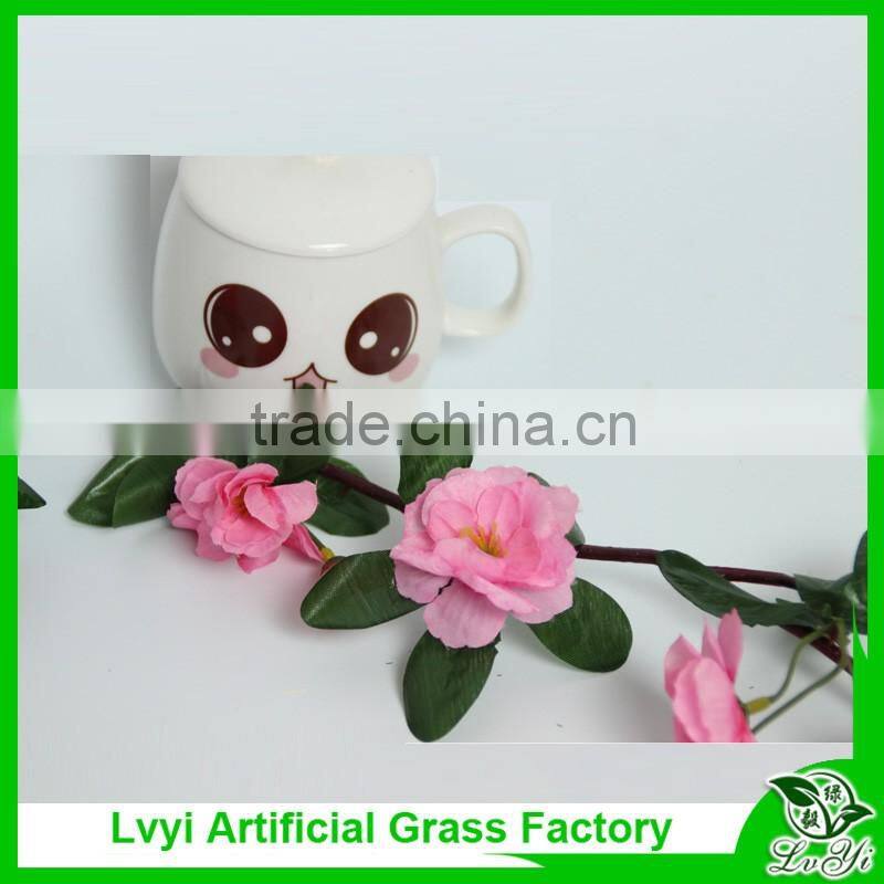 Artificial rose flowers for decoration